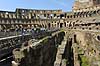 Colosseum. Turister i arenaen i Colosseum i Rom  Rom Italien Europa  romerriget, gladiatorkampe, turistsev�rdigheder, teatre, Colosseo, Coloseum