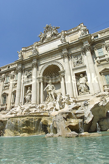 Trevifont�nen. Trevifont�nen (Fontana di Trevi) p� Piazza di Trevi i Rom; ; Rom; Italien; Europa; ; turistsev�rdigheder, springvand, font�ner